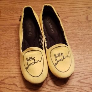 Loly In the Sky flats